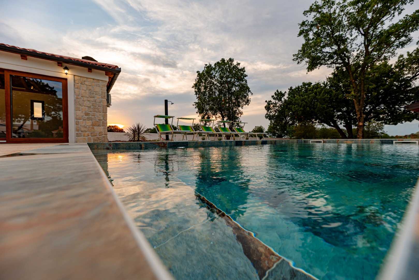Villa Pietro - Peace, Quiet And A Heated Pool For A Relaxing Family Holiday., Villa Pietro  Žerava